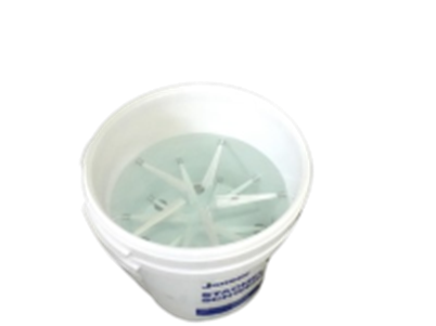 CLEANING BUCKET PORCUPINE