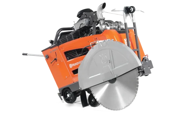 hc310-0119 Husqvarna FS 7000 DL, 1200 mm blade guard, Tier V, 3-speed gearbox, clutch, electrical tracking and fifth wheel